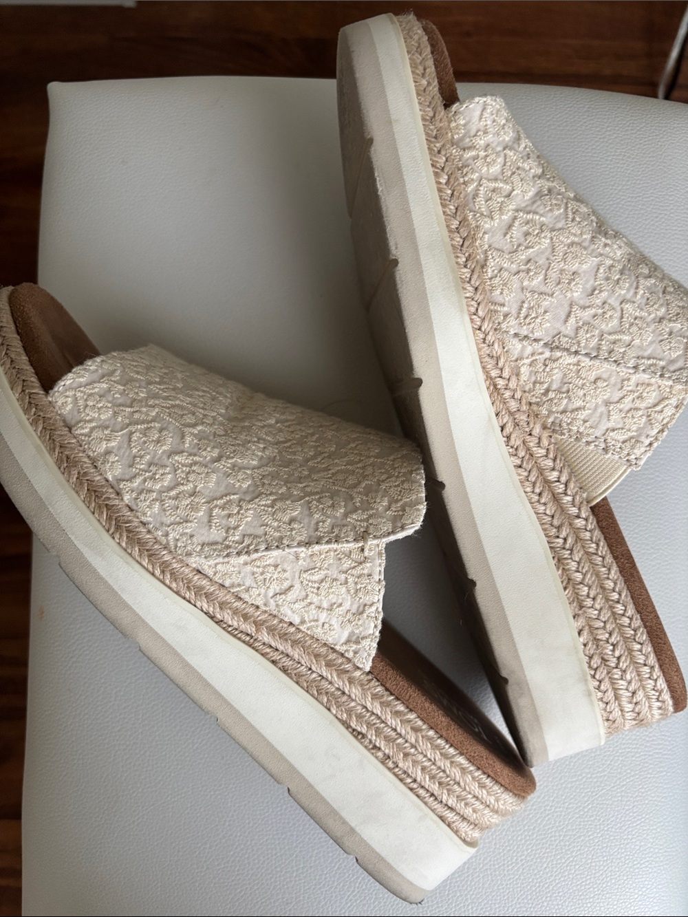 TOMS Cream Embroidered Slide Sandals — Women's Slip-On - Picture 2 of 2